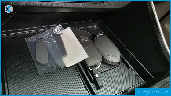 KIA CARNIVAL 7-SEATER SIGNATURE