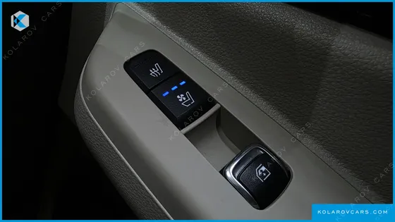 KIA CARNIVAL 7-SEATER SIGNATURE