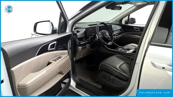 KIA CARNIVAL GASOLINE 9-SEATER SIGNATURE