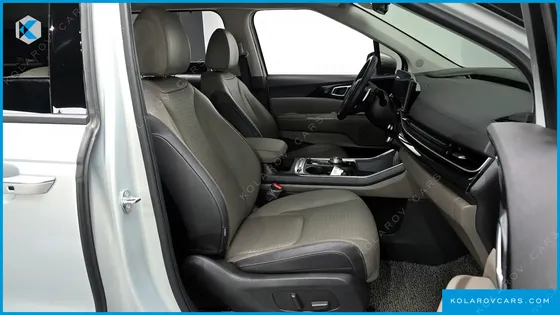 KIA CARNIVAL GASOLINE 9-SEATER SIGNATURE
