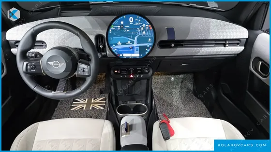 MINI COOPER 5 DOOR FAVOURED