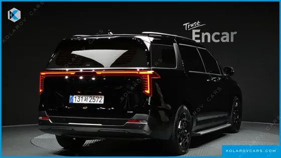 KIA CARNIVAL GASOLINE 7 SEATER X LINE