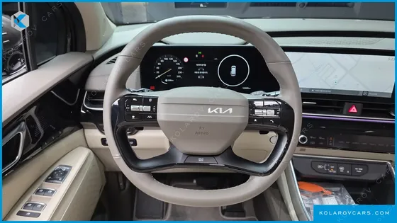 KIA CARNIVAL GASOLINE 7 SEATER X LINE