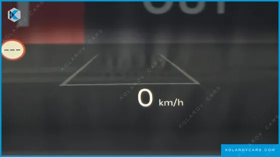 KIA CARNIVAL GASOLINE 7 SEATER X LINE