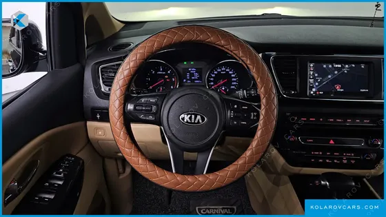 KIA CARNIVAL 9-SEATER NOBLESSE