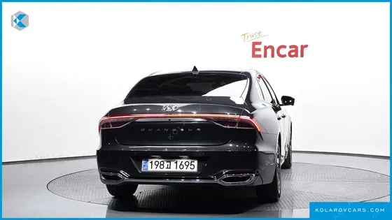 HYUNDAI GRANDEUR EXCLUSIVE
