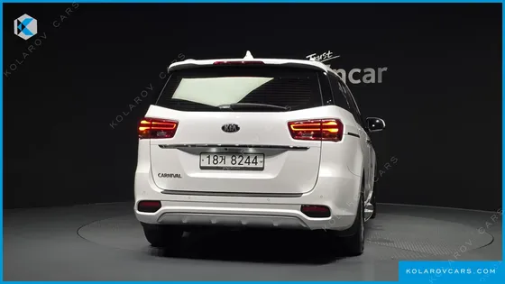 KIA CARNIVAL 9-SEATER NOBLESSE SPECIAL