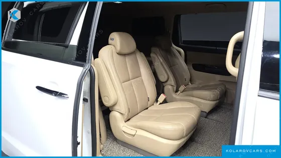 KIA CARNIVAL 9-SEATER NOBLESSE SPECIAL
