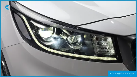 KIA CARNIVAL 9-SEATER NOBLESSE SPECIAL