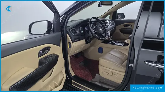 KIA CARNIVAL 9-SEATER HI-LIMOUSINE