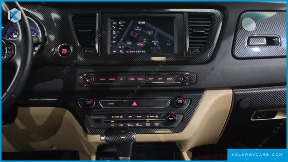 KIA CARNIVAL 9-SEATER HI-LIMOUSINE
