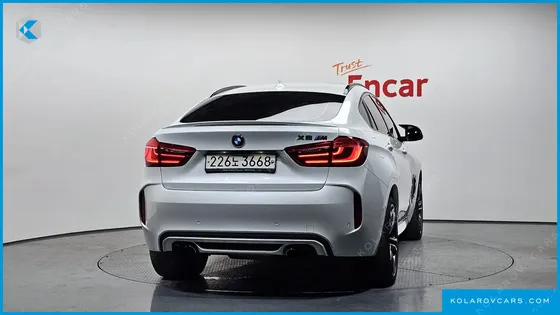 BMW X6M 4.4