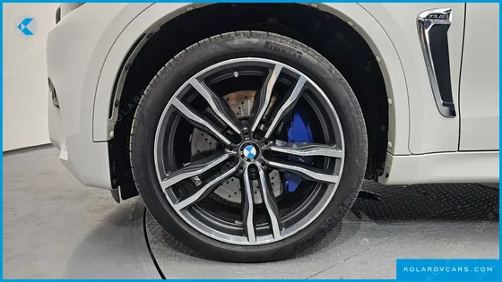 BMW X6M 4.4