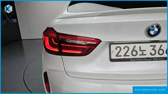 BMW X6M 4.4