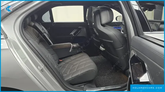 BMW 7 SERIES 740I XDRIVE CLASSIC SILVER EDITION