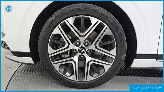 HYUNDAI GRANDEUR 3.5 LPG 2WD