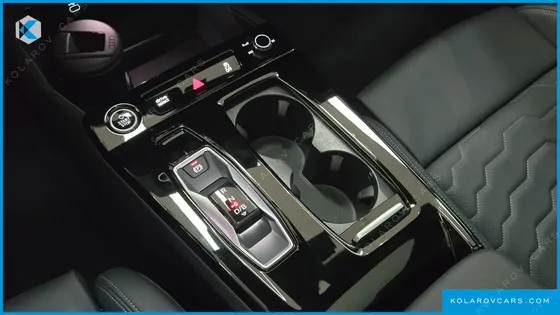 AUDI A6 E-TRON PERFORMANCE S LINE
