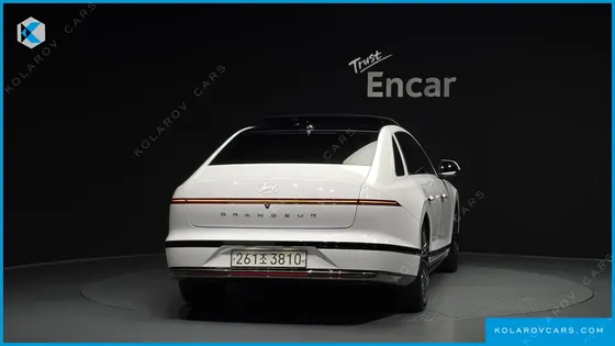 HYUNDAI GRANDEUR 2,5 GASOLINE 2WD