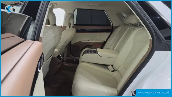 HYUNDAI GRANDEUR 2,5 GASOLINE 2WD