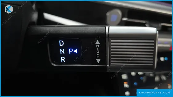 HYUNDAI GRANDEUR 2,5 GASOLINE 2WD