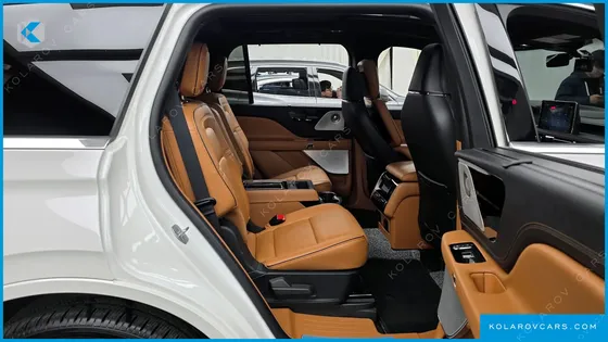 LINCOLN AVIATOR 3.0 BLACK LABEL AWD