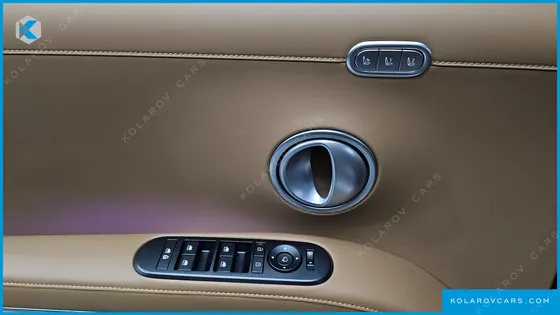 HYUNDAI PALISADE GASOLINE 2.5T 2WD 7-SEATER