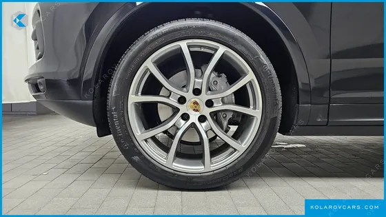 PORSCHE CAYENNE 3.0