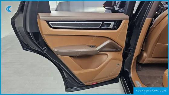 PORSCHE CAYENNE 3.0