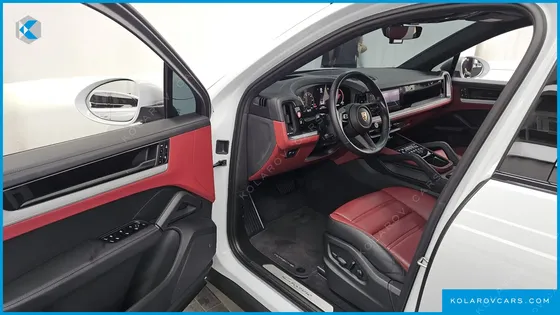 PORSCHE CAYENNE 3.0 COUPE