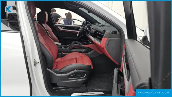 PORSCHE CAYENNE 3.0 COUPE