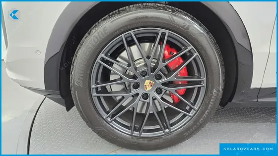 PORSCHE CAYENNE 4.0 GTS