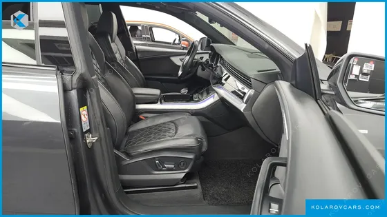 AUDI Q8 55 TFSI QUATTRO PREMIUM