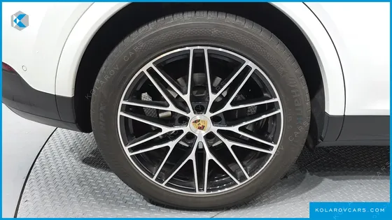 PORSCHE CAYENNE 3.0