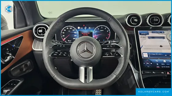 MERCEDES GLC-CLASS GLC300 4MATIC AMG LINE