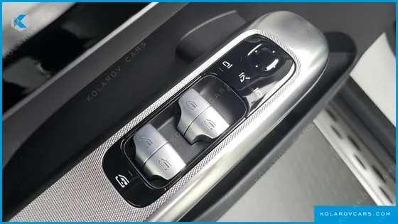 MERCEDES GLC-CLASS GLC300 4MATIC AMG LINE
