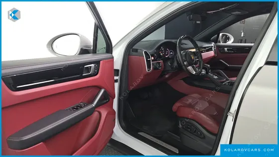 PORSCHE CAYENNE 3.0 COUPE
