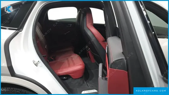 PORSCHE CAYENNE 3.0 COUPE