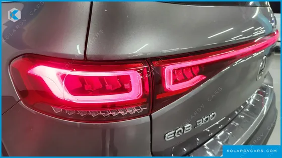 MERCEDES EQB EQB300 4MATIC ELECTRIC ART