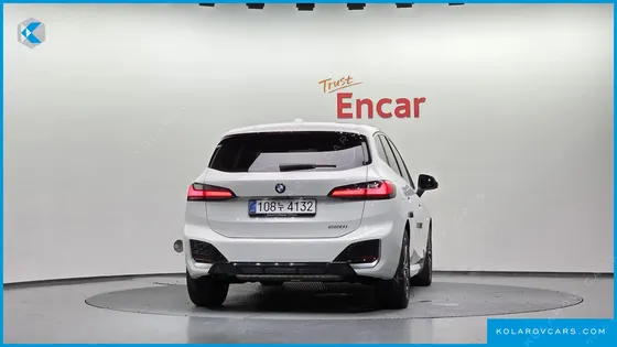 BMW 2 SERIES 220I M SPORT DESIGN