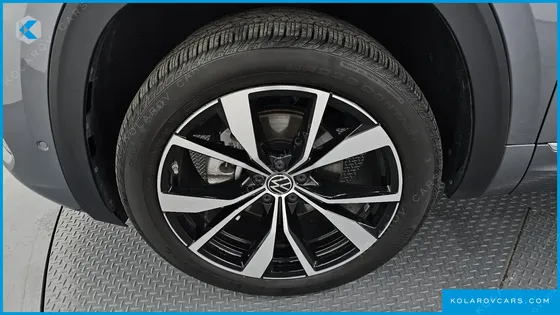 VOLKSWAGEN ATLAS 2.0 TSI R-LINE 7-SEATER