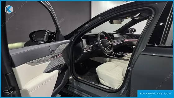 BMW I7 M70 XDRIVE M PERFORMANCE