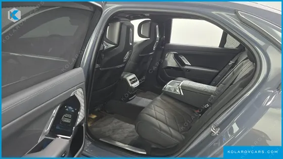 BMW I7 XDRIVE 60 DESIGN PURE EXCELLENCE