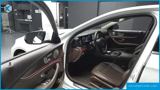 MERCEDES E-CLASS E300 4MATIC EXCLUSIVE