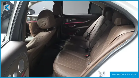 MERCEDES E-CLASS E300 4MATIC EXCLUSIVE