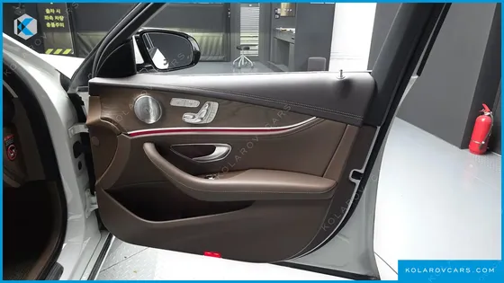 MERCEDES E-CLASS E300 4MATIC EXCLUSIVE