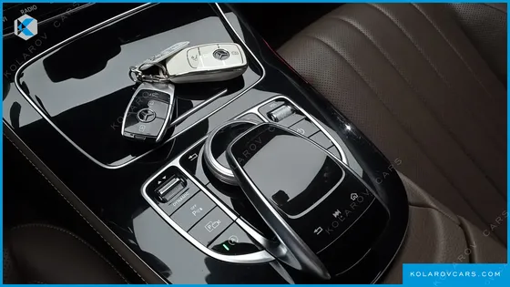 MERCEDES E-CLASS E300 4MATIC EXCLUSIVE