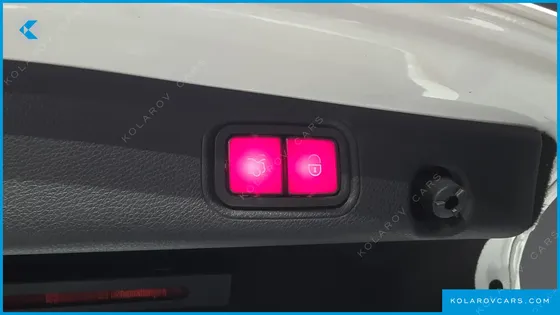 MERCEDES E-CLASS E300 4MATIC EXCLUSIVE