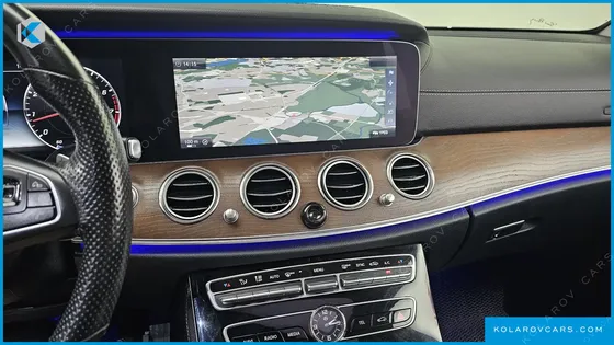 MERCEDES E-CLASS E300 EXCLUSIVE