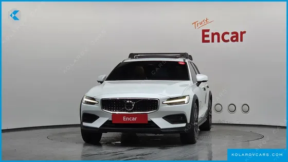 VOLVO V60 B5 AWD