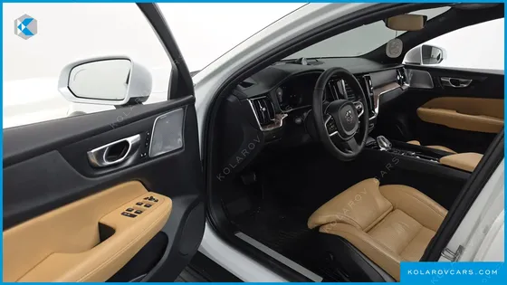 VOLVO V60 B5 AWD